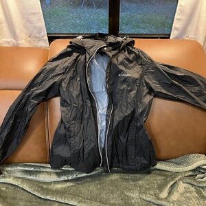 Columbia Rain Jacket, Large